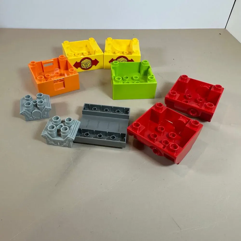 Lot of 9 Lego Duplo Pieces Crates Bins Truckbed Train Cab Containers Boxes Farm